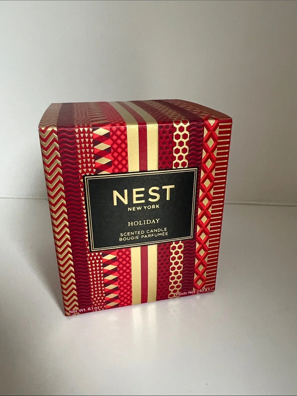 NEST Fragrances Holiday Candle - Red & Gold Decorative Box 8.1 oz